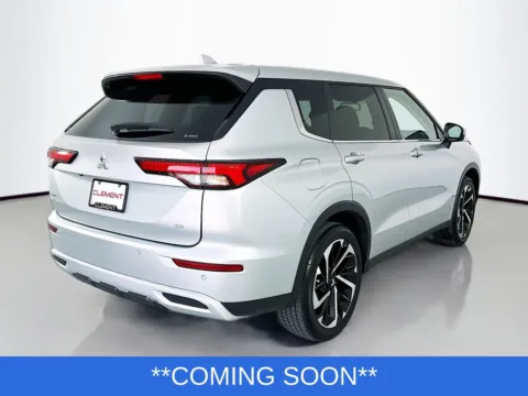 More photos of 2024 Mitsubishi Outlander SE Black Edition w/Pano Roof at Clement Hyundai, MO