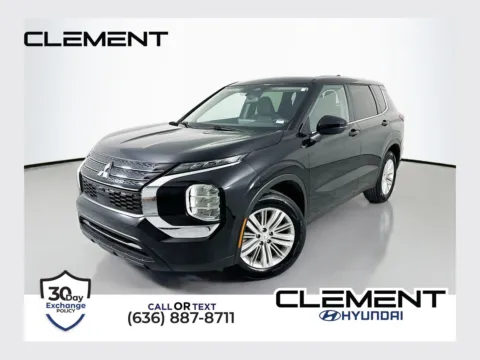 Black 2024 Mitsubishi Outlander ES for sale in Wentzville, MO