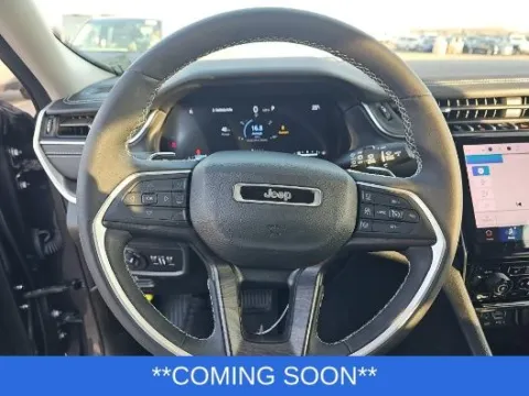 Another view of 2023 Jeep Grand Cherokee L Limited for sale in Wentzville, MO at Clement Hyundai