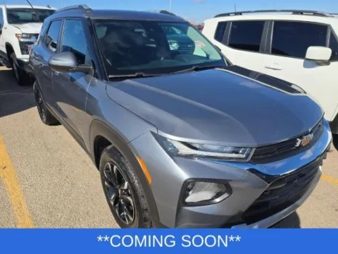 Photos of 2022 Chevrolet TrailBlazer LT for sale in Wentzville, MO at Clement Hyundai