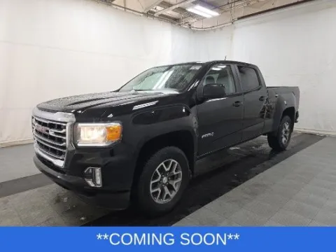 Black 2022 GMC Canyon AT4 w/Cloth for sale in Wentzville, MO