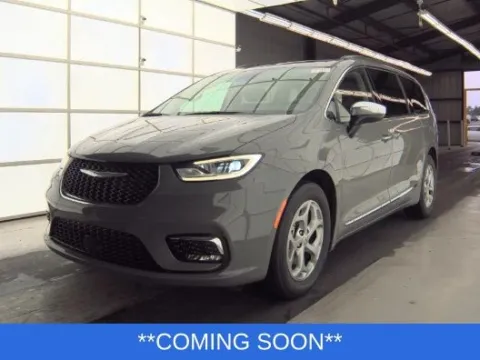 Gray 2023 Chrysler Pacifica Limited for sale in Wentzville, MO