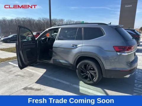 Gray 2022 Volkswagen Atlas 3.6L V6 SE w/Technology for sale in Wentzville, MO
