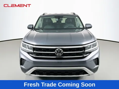 Photos of 2022 Volkswagen Atlas 3.6L V6 SE w/Technology for sale in Wentzville, MO at Clement Hyundai