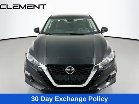 Another view of 2021 Nissan Altima 2.5 S for sale in Wentzville, MO at Clement Hyundai