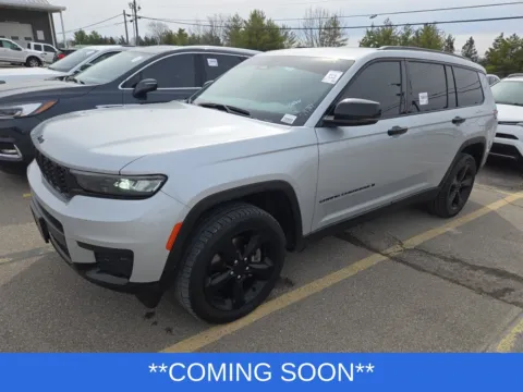 Silver 2023 Jeep Grand Cherokee L Altitude for sale in Wentzville, MO