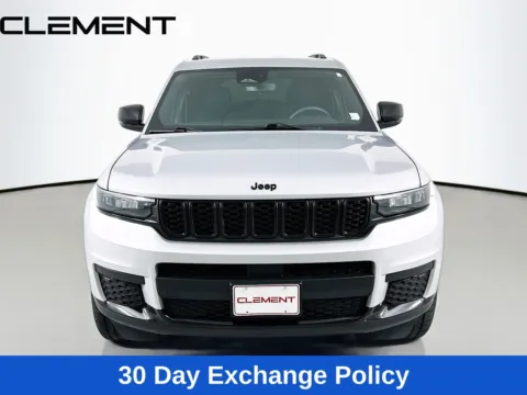 Another view of 2023 Jeep Grand Cherokee L Altitude for sale in Wentzville, MO at Clement Hyundai