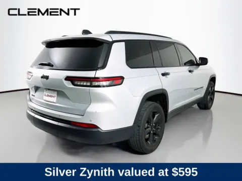 More photos of 2023 Jeep Grand Cherokee L Altitude at Clement Hyundai, MO