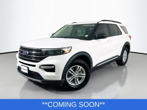 White 2022 Ford Explorer XLT for sale in Wentzville, MO