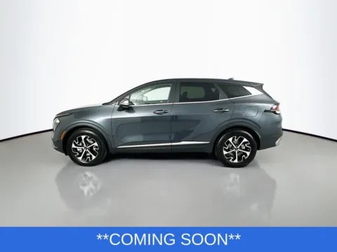 More photos of 2023 Kia Sportage EX at Clement Hyundai, MO