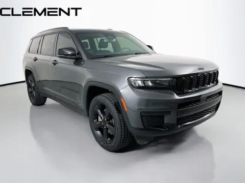 More photos of 2023 Jeep Grand Cherokee L Altitude at Clement Hyundai, MO