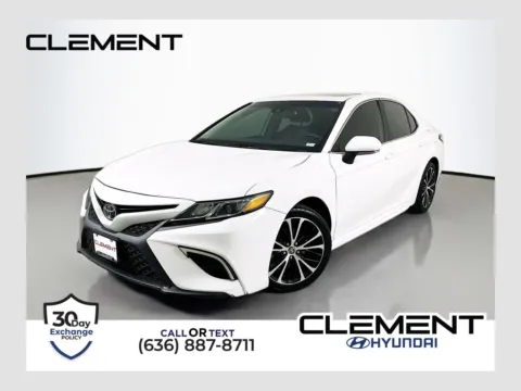 White 2020 Toyota Camry SE for sale in Wentzville, MO