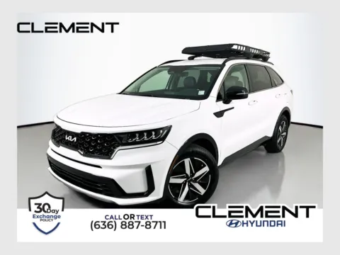 White 2022 Kia Sorento S for sale in Wentzville, MO