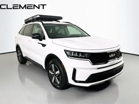 More photos of 2022 Kia Sorento S at Clement Hyundai, MO