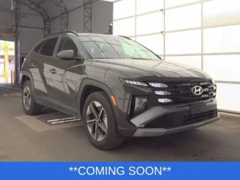 Photos of 2025 Hyundai Tucson SEL for sale in Wentzville, MO at Clement Hyundai