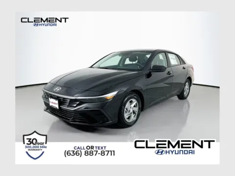 Black 2026 Hyundai Elantra SE for sale in Wentzville, MO