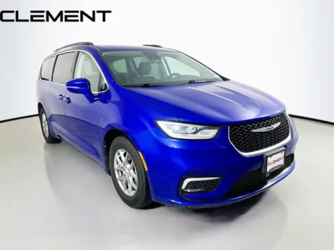 More photos of 2021 Chrysler Pacifica Touring at Clement Hyundai, MO
