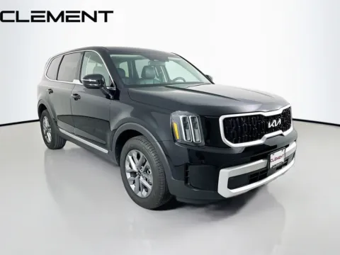 More photos of 2025 Kia Telluride LX at Clement Hyundai, MO