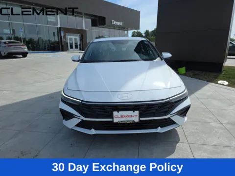 Another view of 2025 Hyundai Elantra SE for sale in Wentzville, MO at Clement Hyundai