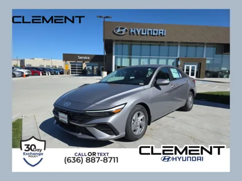 Gray 2025 Hyundai Elantra SE for sale in Wentzville, MO