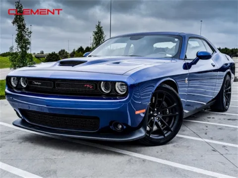 BLUE×BLACK CHALLENGERCAP Dodge Challenger Wrapped In Midnight Blue Metallic With Gloss