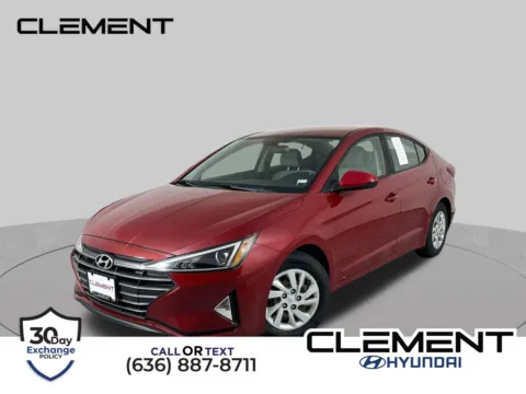Red 2019 Hyundai Elantra SE for sale in Wentzville, MO
