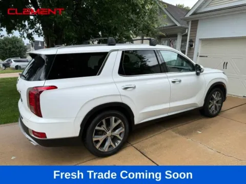 Photos of 2022 Hyundai Palisade SEL for sale in Wentzville, MO at Clement Hyundai