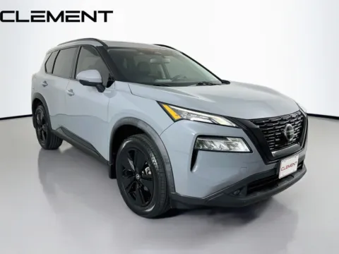 More photos of 2021 Nissan Rogue SL at Clement Hyundai, MO