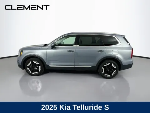 More photos of 2025 Kia Telluride S at Clement Hyundai, MO