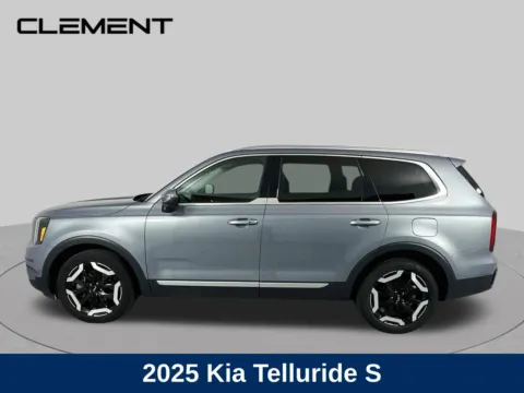 More photos of 2025 Kia Telluride S at Clement Hyundai, MO