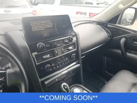 More photos of 2024 INFINITI QX80 LUXE at Clement Hyundai, MO