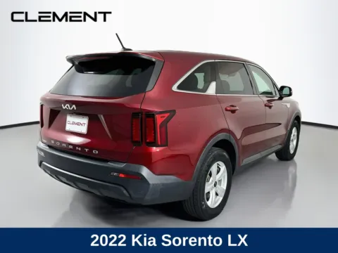 More photos of 2022 Kia Sorento LX at Clement Hyundai, MO