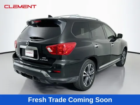 More photos of 2020 Nissan Pathfinder Platinum at Clement Hyundai, MO