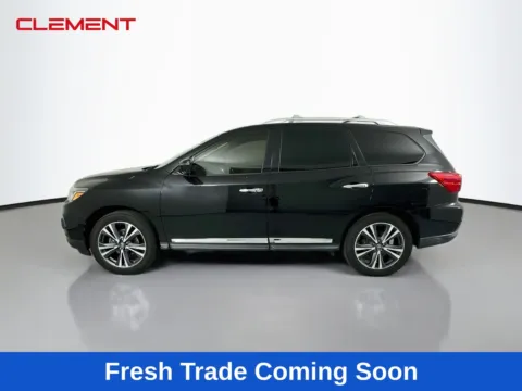 More photos of 2020 Nissan Pathfinder Platinum at Clement Hyundai, MO