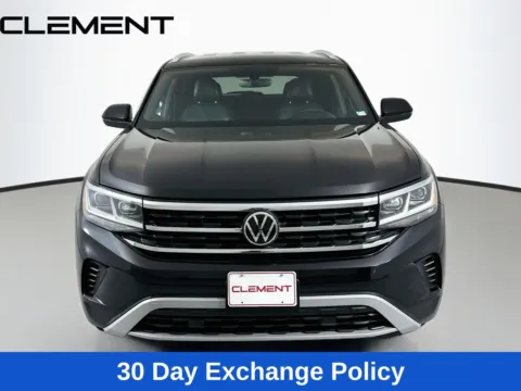 Another view of 2021 Volkswagen Atlas Cross Sport 2.0T SE for sale in Wentzville, MO at Clement Hyundai
