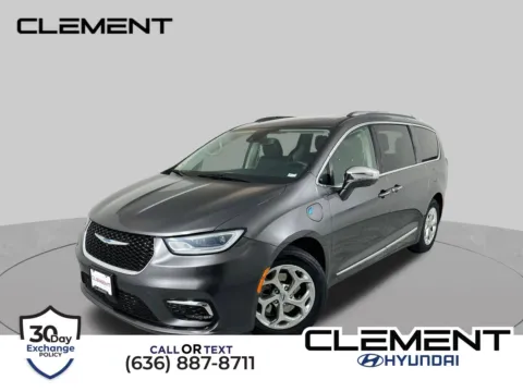Gray 2021 Chrysler Pacifica Hybrid Limited for sale in Wentzville, MO