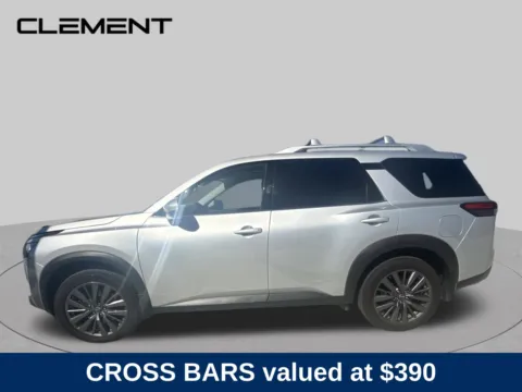 More photos of 2023 Nissan Pathfinder SL at Clement Hyundai, MO
