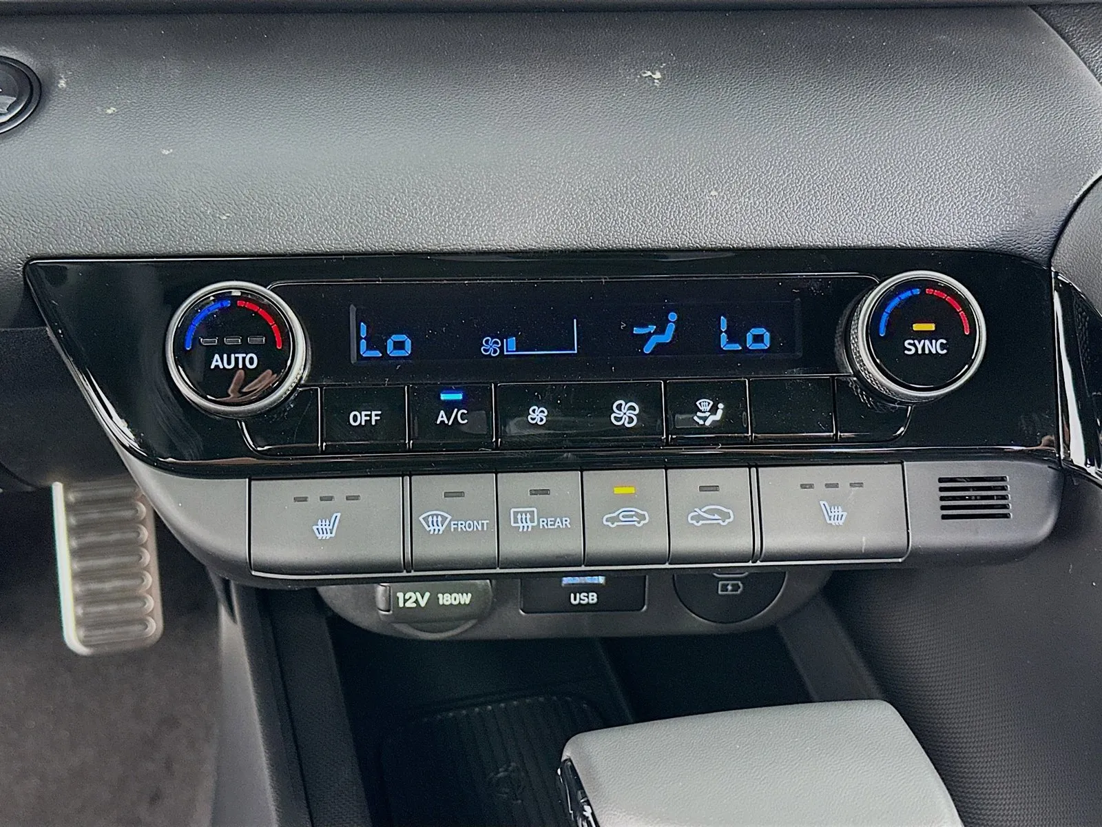 2026 Hyundai Elantra SEL - Photo 20