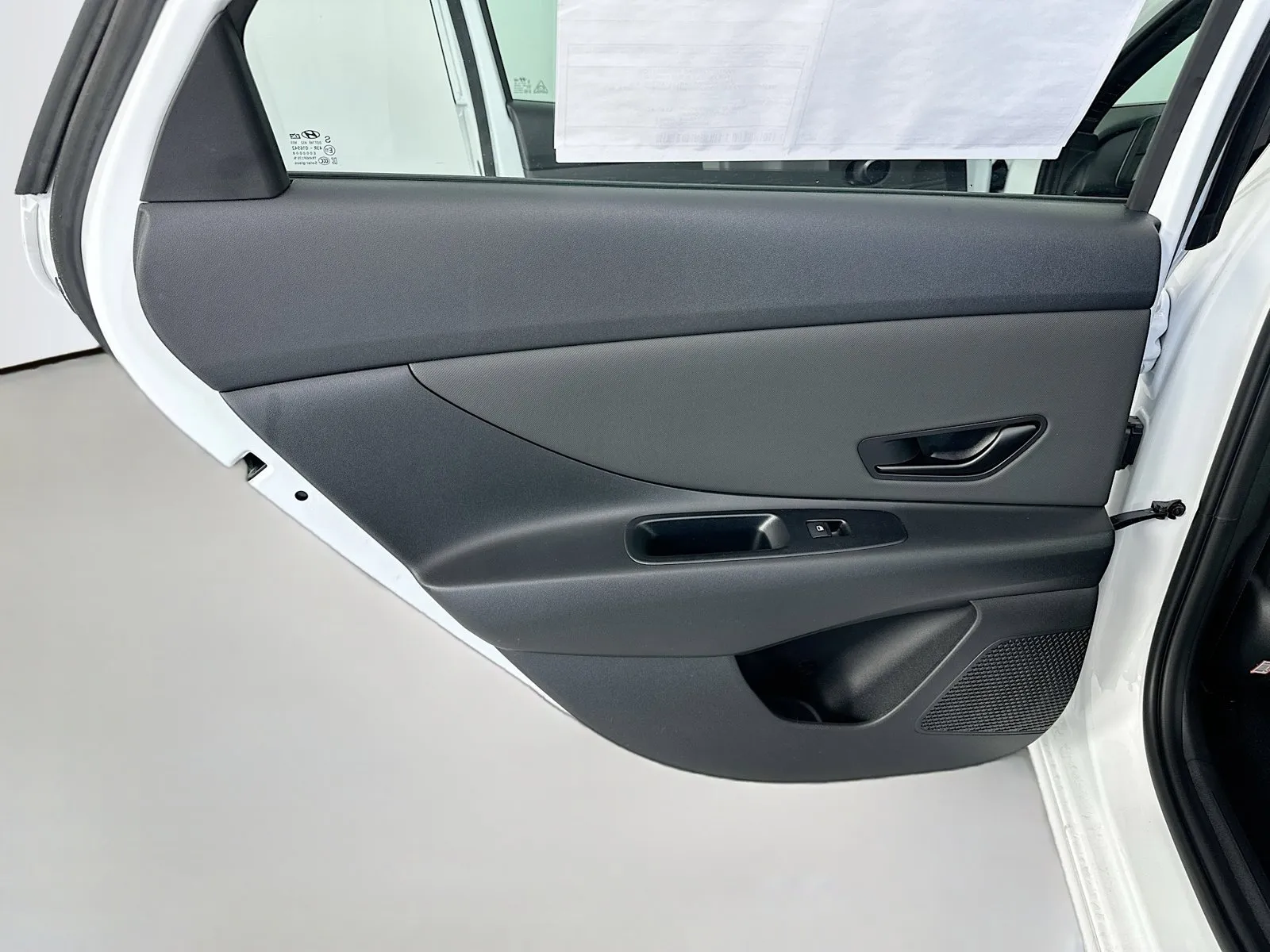 2026 Hyundai Elantra SEL - Photo 29