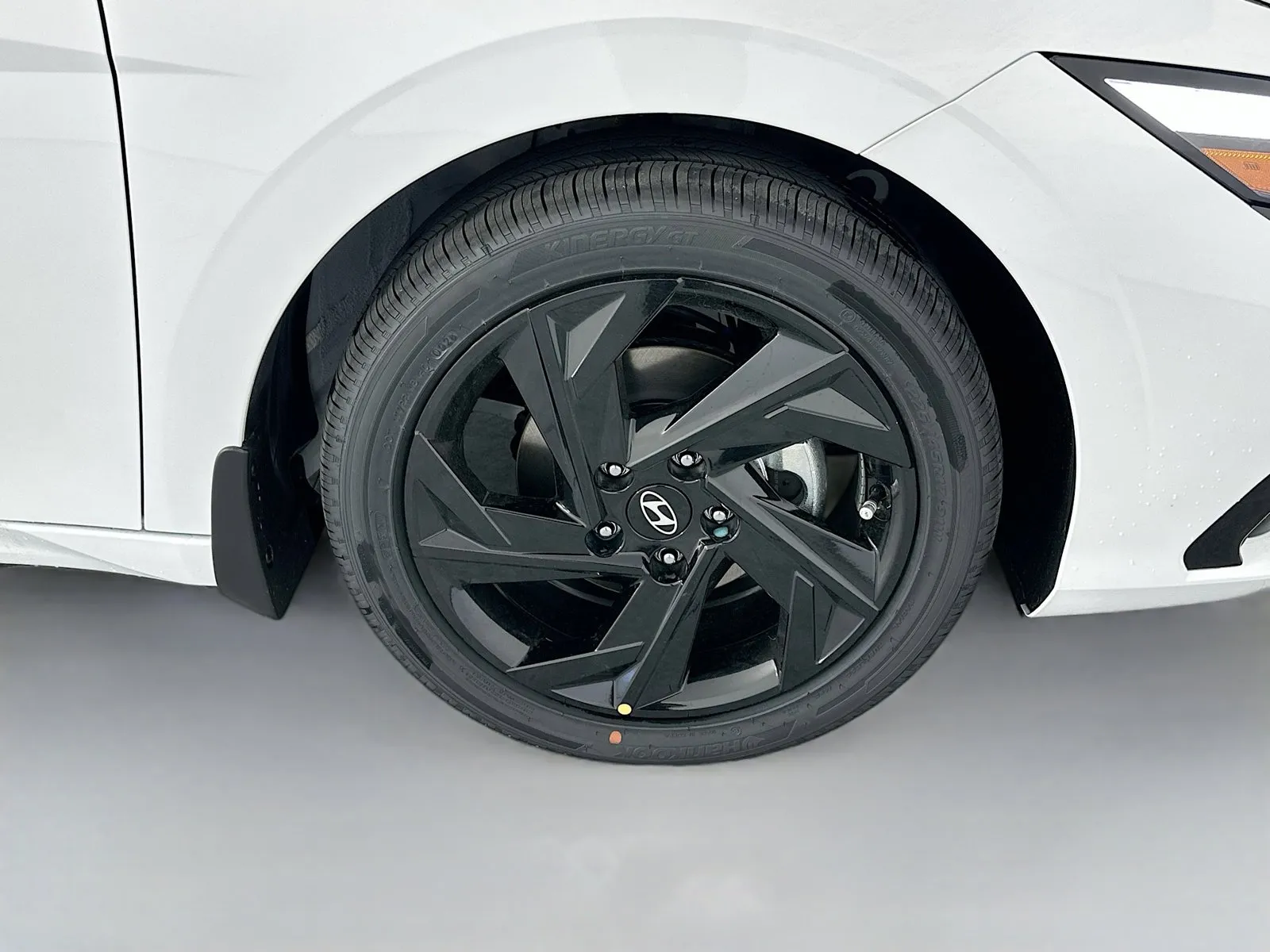 2026 Hyundai Elantra SEL - Photo 35