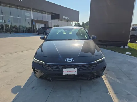 Photos of 2024 Hyundai Elantra SEL for sale in Wentzville, MO at Clement Hyundai