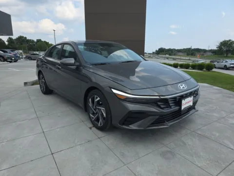 Another view of 2024 Hyundai Elantra SEL for sale in Wentzville, MO at Clement Hyundai