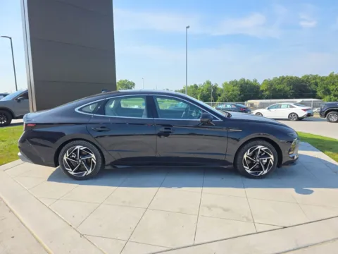 More photos of 2024 Hyundai Sonata SEL at Clement Hyundai, MO