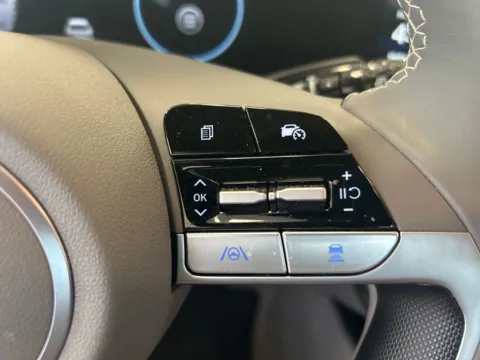 More photos of 2024 Hyundai Elantra SEL at Clement Hyundai, MO