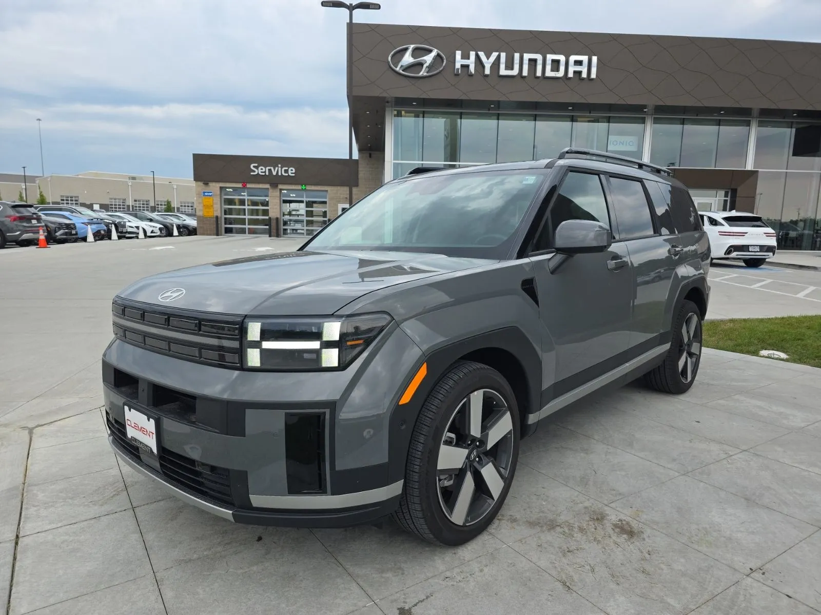 Gray 2025 Hyundai Santa Fe Hybrid Limited for sale in Wentzville, MO