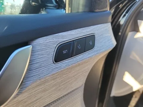 Another view of 2025 Hyundai Palisade Calligraphy for sale in Wentzville, MO at Clement Hyundai