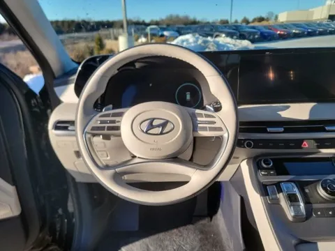More photos of 2025 Hyundai Palisade Calligraphy at Clement Hyundai, MO