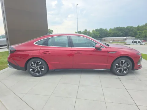 More photos of 2024 Hyundai Sonata SEL at Clement Hyundai, MO