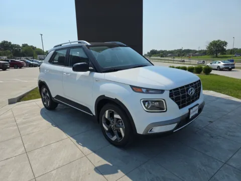 Another view of 2025 Hyundai Venue Limited for sale in Wentzville, MO at Clement Hyundai