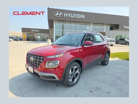 Red 2025 Hyundai Venue SEL for sale in Wentzville, MO